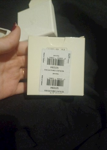 Swarovski Altın Renkli Zincir Detaylı Kolye orijinal - Görsel 5