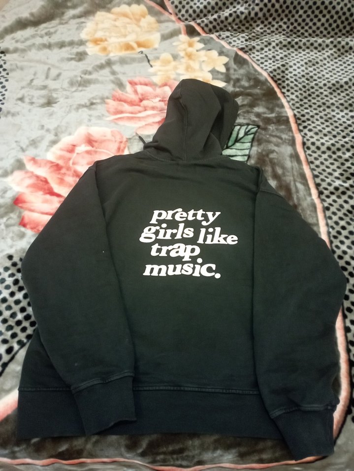 Siyah Kapüşonlu Rahat Sweatshirt - Görsel 2