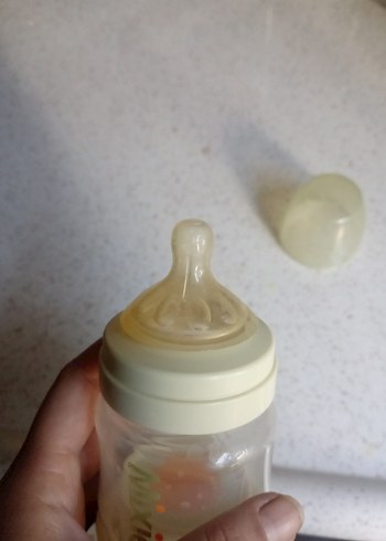 Pastel Beyaz Bebek Biberonu mama hazneli - Görsel 4