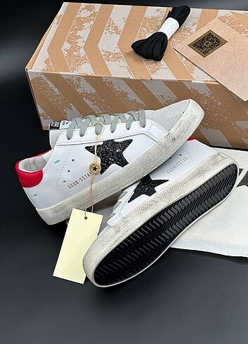 Golden Goose Deluxe Golden Goose