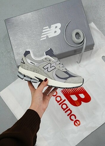 New balance gri
