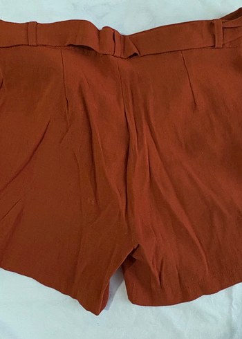 Kemerli Kahverengi Keten Kadın Bermuda Şort - Görsel 3