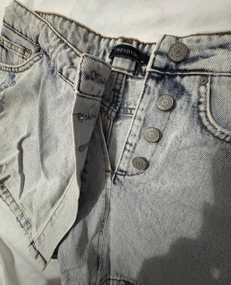 Düğmeli Gri Kadın Kot Şort Etek - Görsel 3