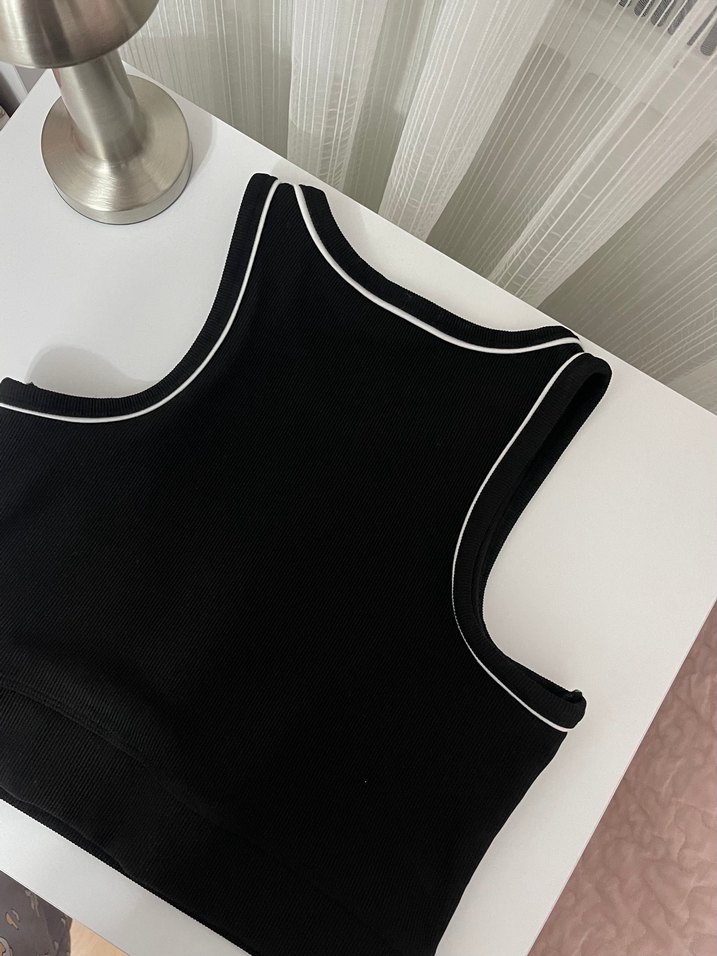 Prada Crop Atlet - Görsel 3