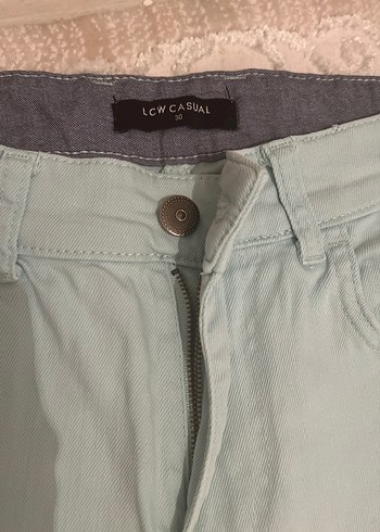 Bej Pamuklu Rahat Kesim Erkek Şort - Görsel 3