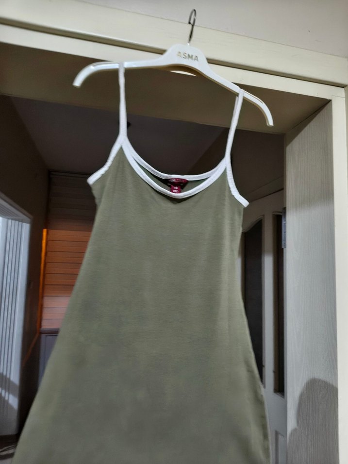 Haki Renk Askılı Midi Hamile Elbisesi - Görsel 3