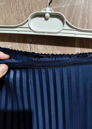 Lacivert Pilili Uzun Kadın Etek - Görsel 4