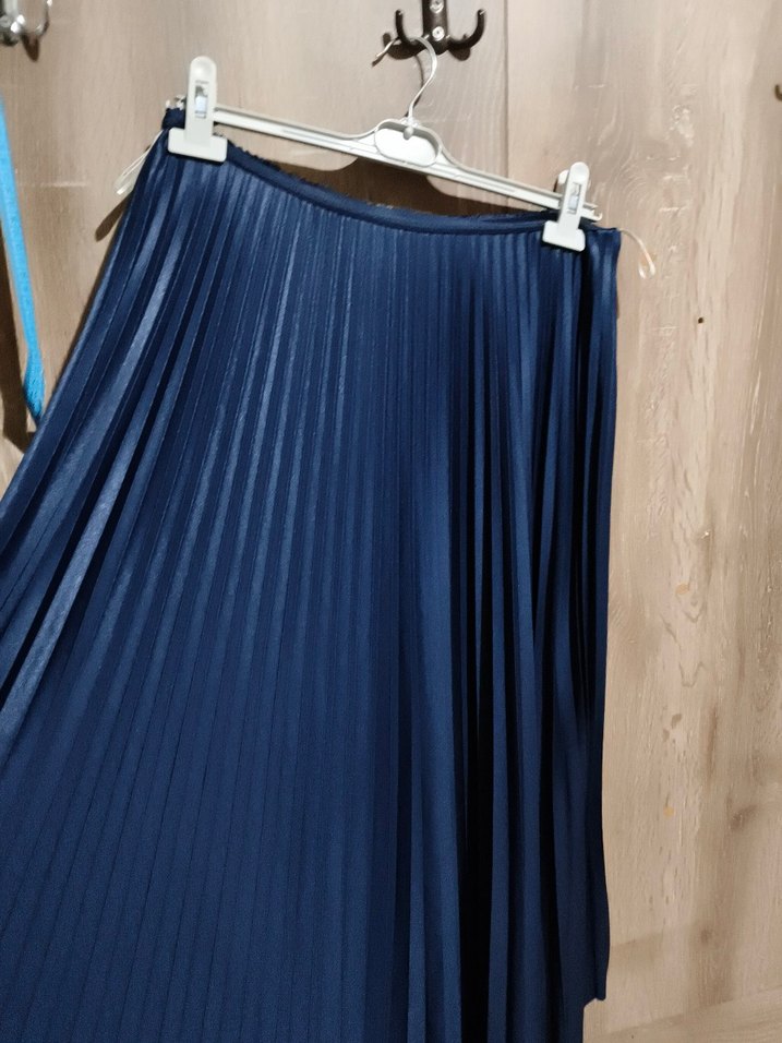 Lacivert Pilili Uzun Kadın Etek - Görsel 5