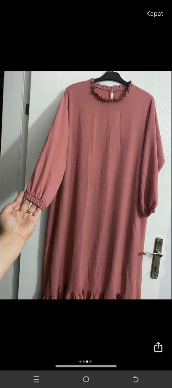 Uzun Kollu Bej Keten Elbise - Görsel 4