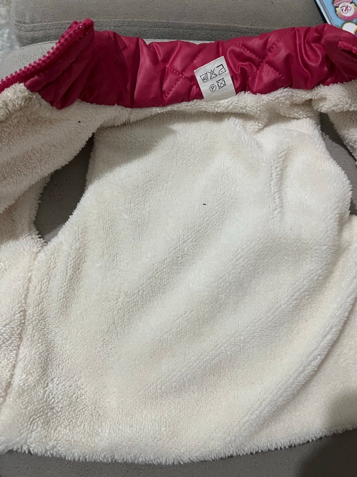 Kız Çocuk Parlak Pembe Fermuarlı Yelek - Görsel 3