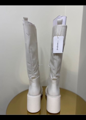 Beyaz Deri Dizüstü Kadın Botu - Görsel 2