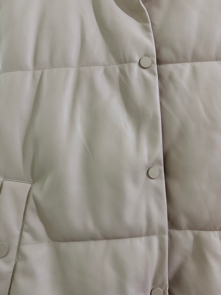 Düğmeli Bej Kadın Yelek - Görsel 2