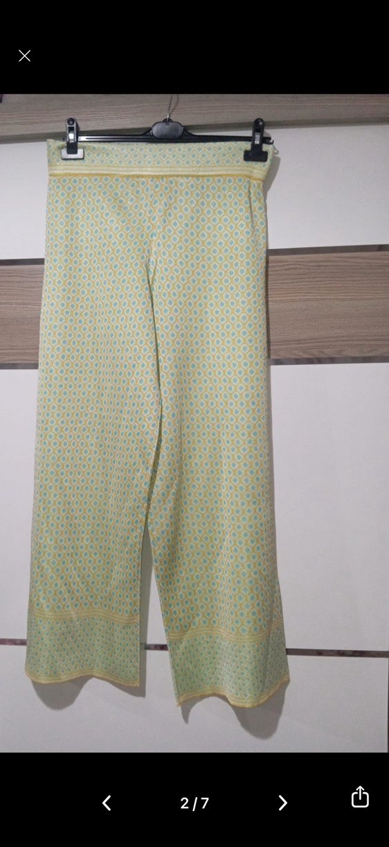 Pastel Sarı Pilili Mini Kumaş Pantolon - Görsel 2