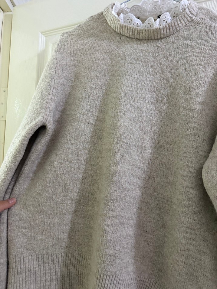 Bej Kadın Triko Kazak, Yuvarlak Yaka, Rahat Kesim - Görsel 3