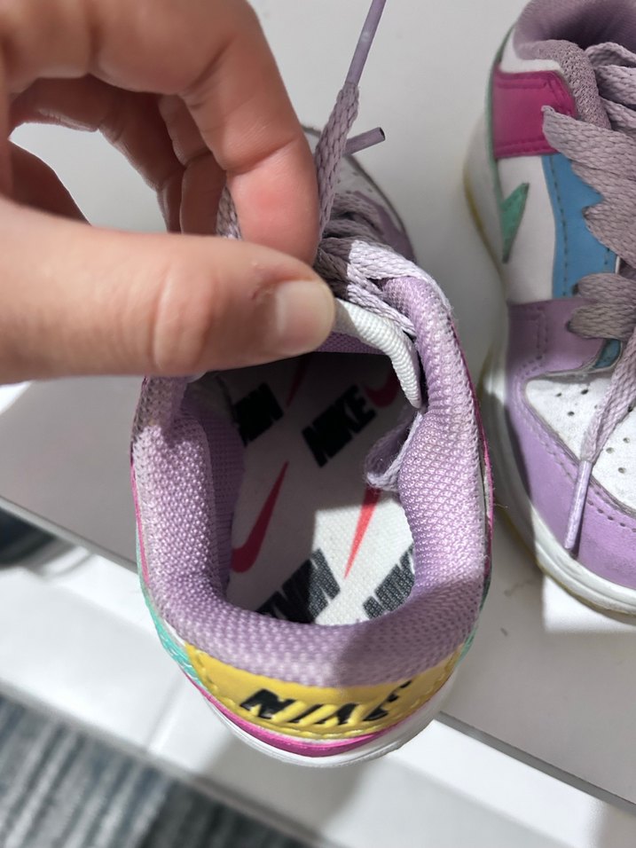 Nike Kız Çocuk Bağcıklı Çok Renkli Sneakers - Görsel 3