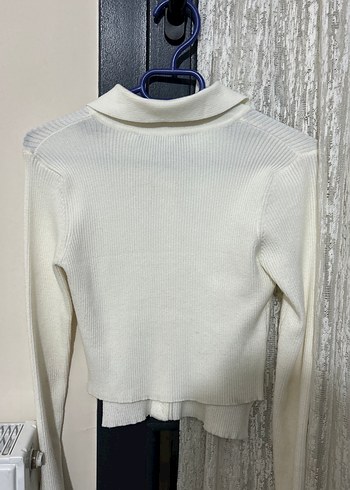 Adl Düğmeli Beyaz Kadın Hırka - Görsel 2