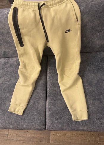 Nike yeşil/sarı renkli jogger eşofman altı - Görsel 4
