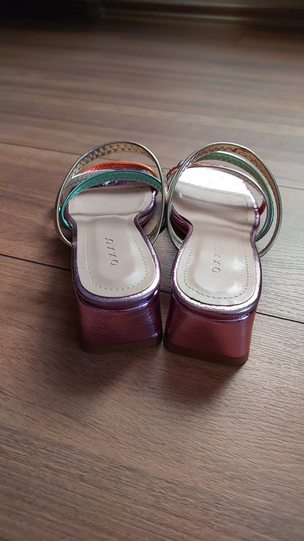 Vintage Yılan Desenli Çok Renkli Topuklu Sandalet - Görsel 2