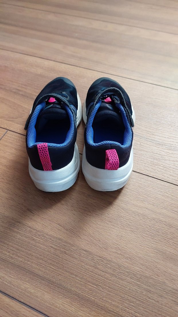 Kız Çocuk Mavi Bağcıksız Spor Ayakkabı - Görsel 4