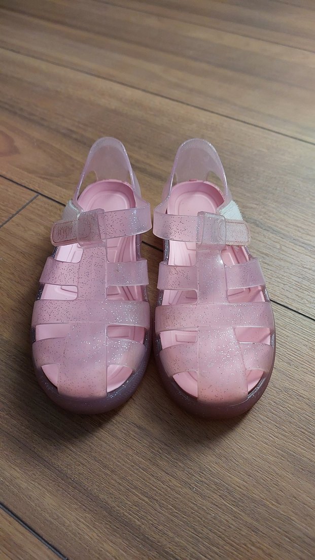 Kız Çocuk Pembe Sandalet - Görsel 3