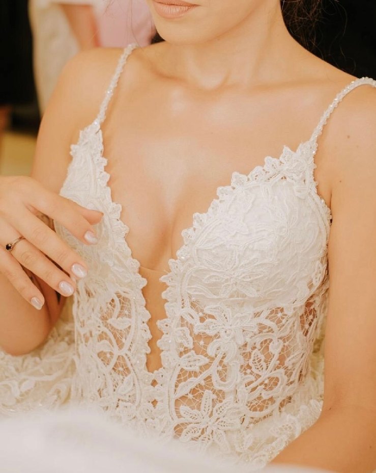 Dantel İşlemeli V Yaka Bohem Gelinlik - Görsel 3