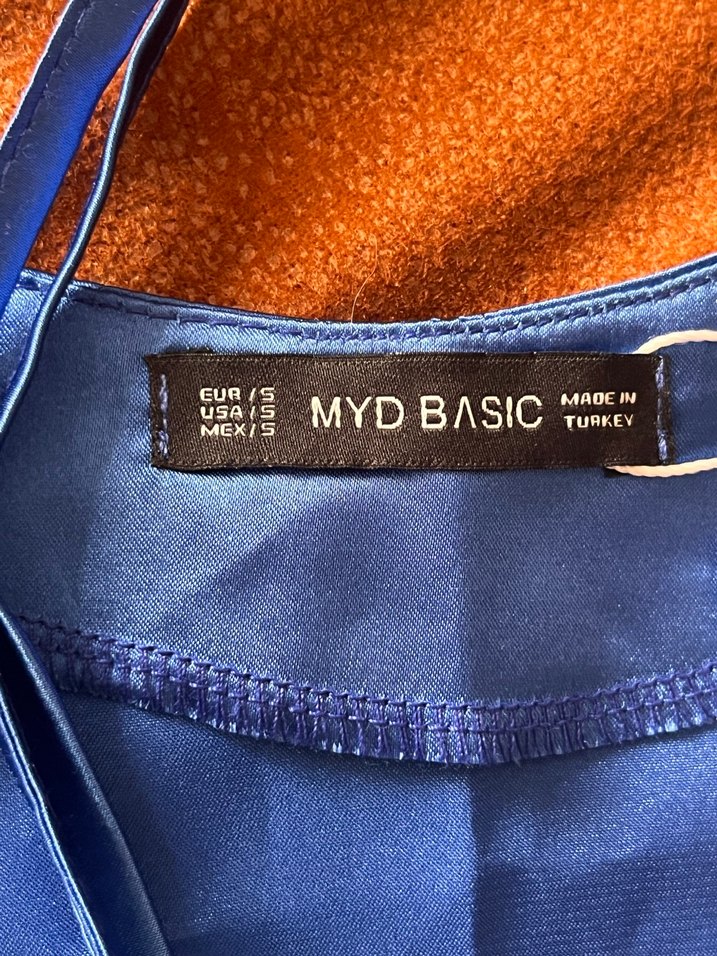 Mavi Halter Yaka Bağlamalı Midi Bluz - Görsel 3