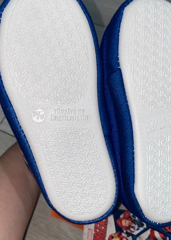 Çocuk Mavi Avengers Sıcak Terlik Velcro - Görsel 4