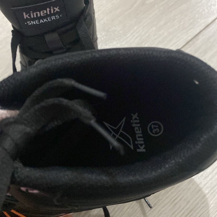 Kadın snecker - Görsel 3