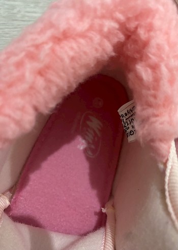 Kız Çocuk Pembe Nakışlı Sıcak Ev Terliği - Görsel 4