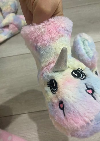 Kız Çocuk Peluş Unicorn Ev Terliği - Görsel 2