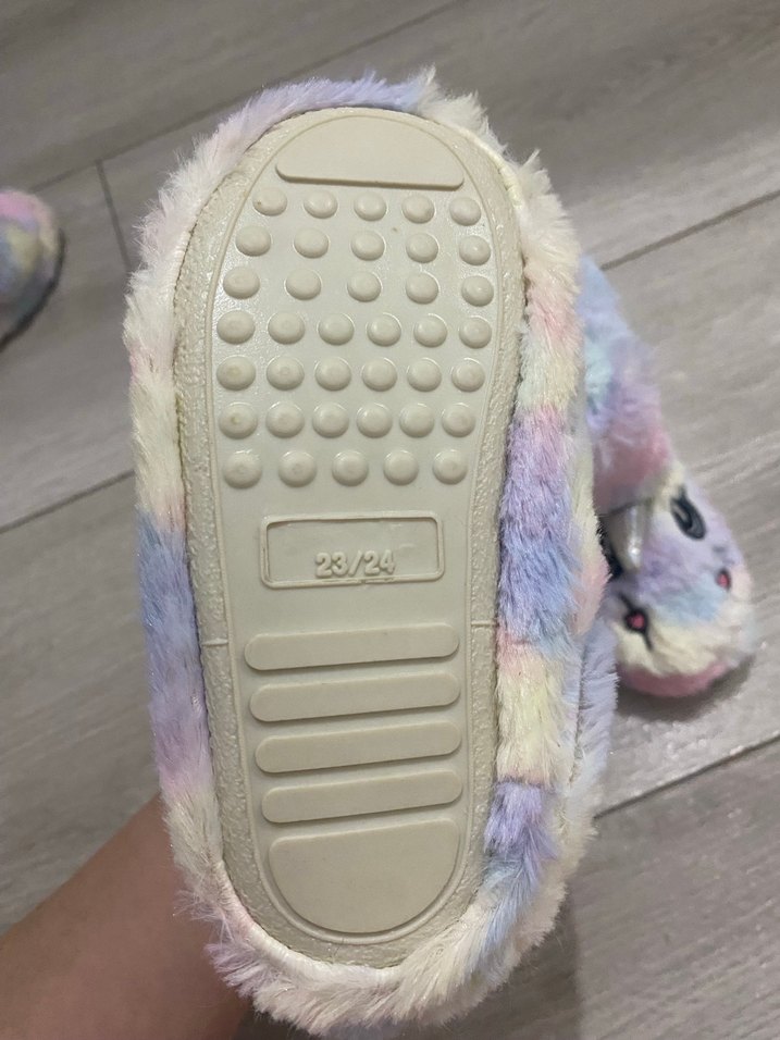 Kız Çocuk Peluş Unicorn Ev Terliği - Görsel 4