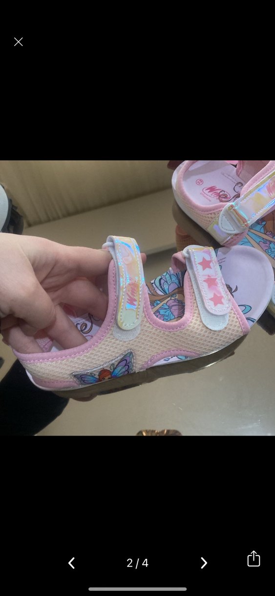 Kız Çocuk Pembe Cırt Cırtlı sandalet 33-34 numarası mevcut - Görsel 2