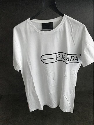 Prada Tshirt