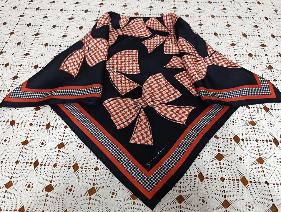 ZERFETİM Eşarp - Görsel 4