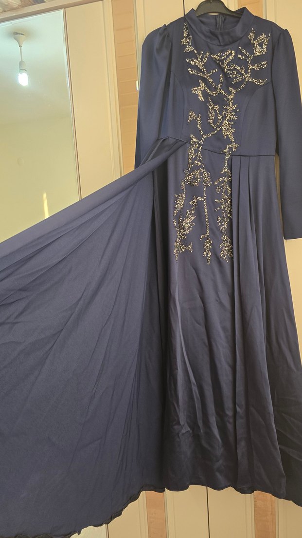 Nakışlı Lacivert Uzun Abiye Elbise - Görsel 2