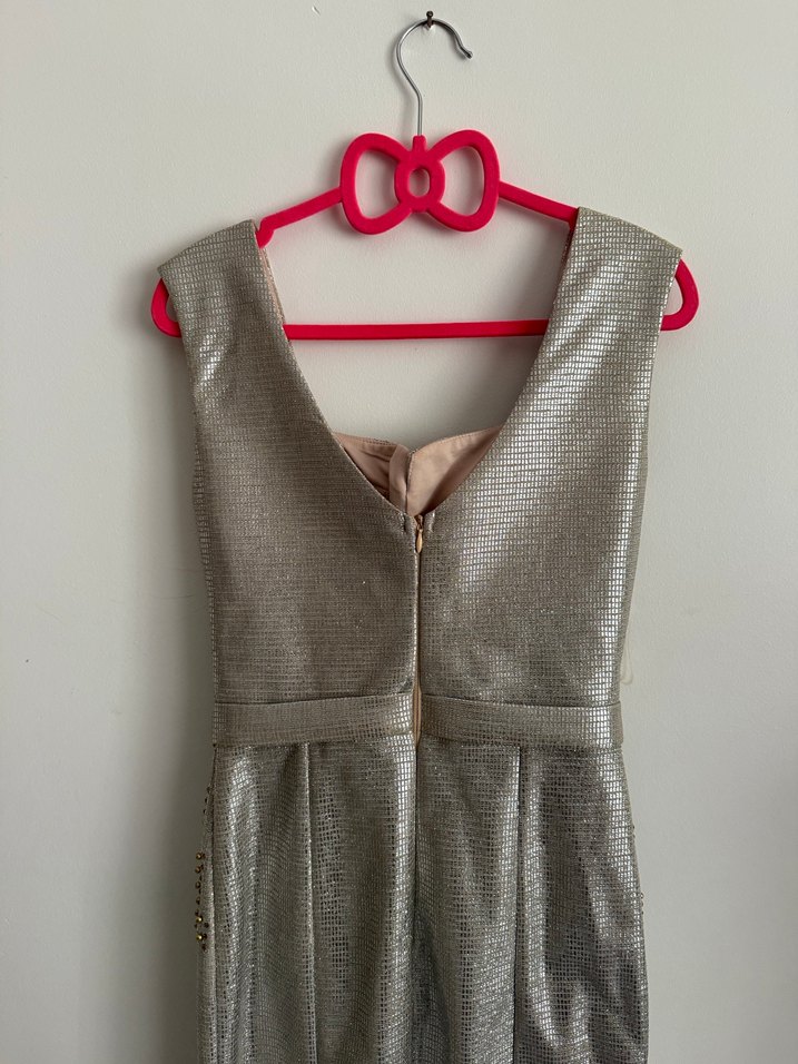 Gri İşlemeli Payetli Midi Abiye Elbise - Görsel 3