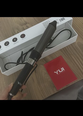 Siyah YUI Saç Şekillendirici - Görsel 2