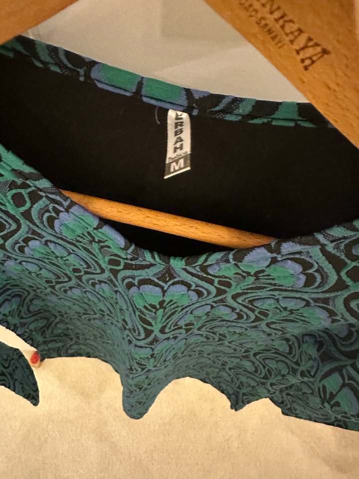 Mavi Desenli Bohem Uzun Kollu V Yaka Tunik - Görsel 2