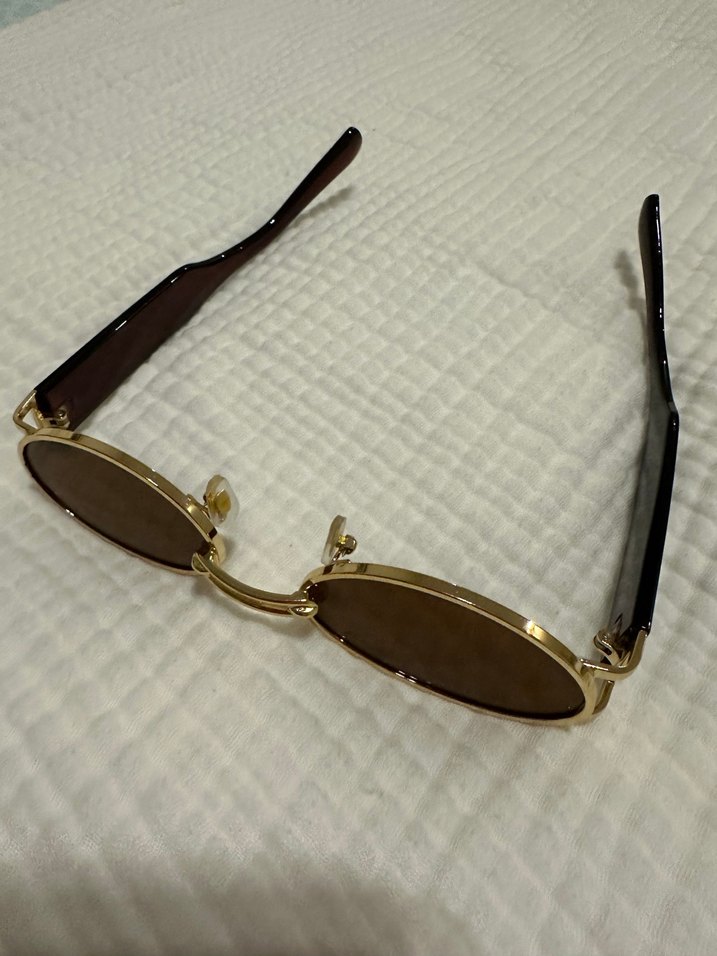 Klasik Parlak Kahverengi Tokalı Kadın Gözlüğü - Görsel 4