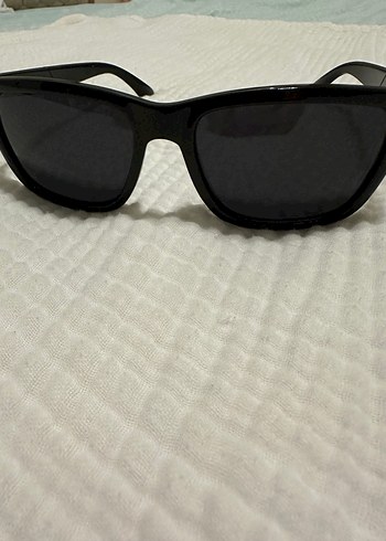 Siyah Minimalist Kadın Güneş Gözlüğü - Görsel 2