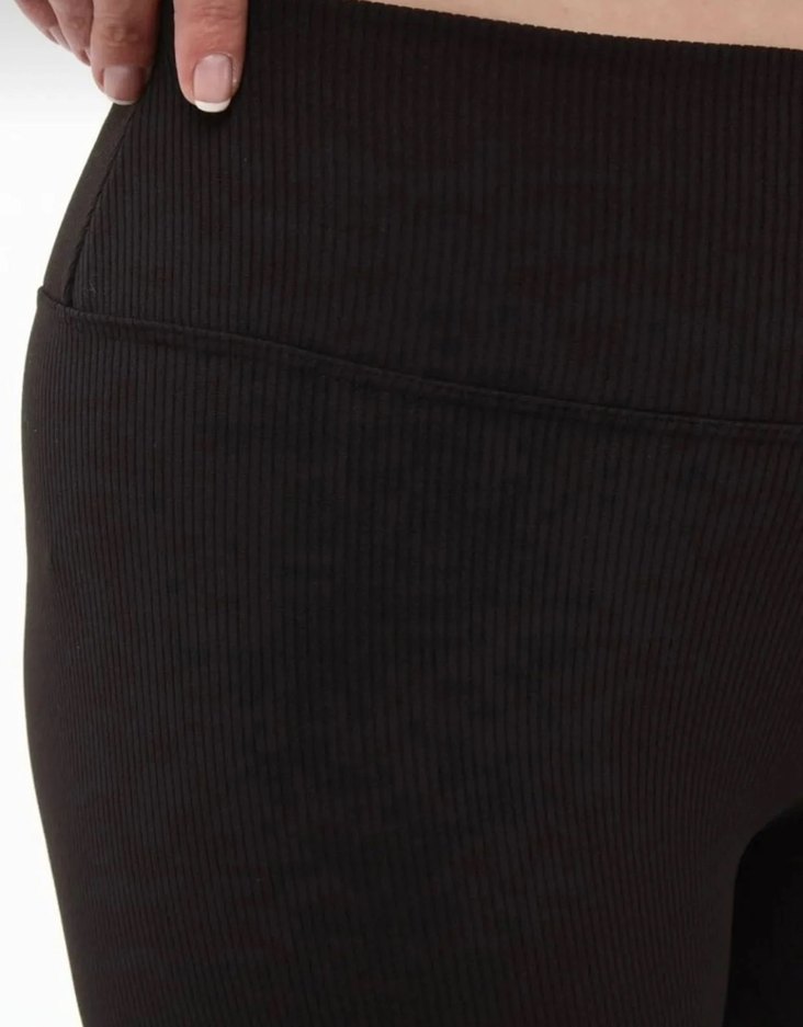 Siyah Esnek Kadın Tayt - Görsel 5