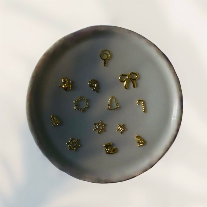 120 adet noel temalı gold Tırnak charmları YAPIŞTIRICI HEDİYELİ - Görsel 4