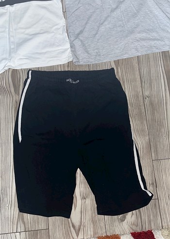 Erkek Çocuk Gri Baskılı Pamuklu Şort - Görsel 4