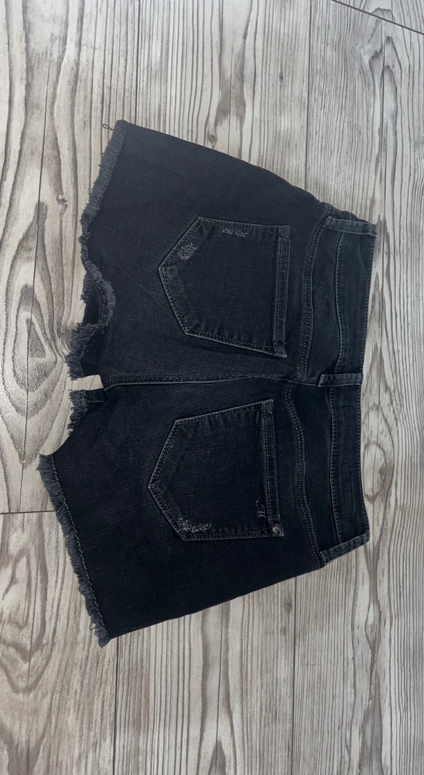 Siyah Kadın Kot Şort Midi Boy Bol Kesim - Görsel 2