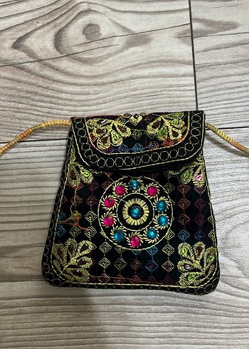 Boncuk İşlemeli Bohem Kadın Çapraz Çanta - Görsel 2