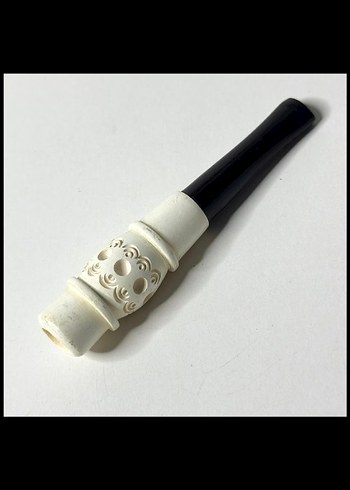 Beyaz Renkli Koyu AĞIZLIK - Görsel 3