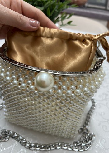 İnci İşlemeli Beyaz Kadın Çanta - Görsel 6