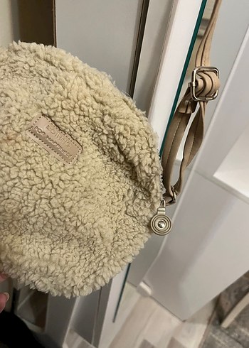 Kadın Açık Vizon Kürklü Peluş Mini Omuz Çantası - Görsel 4