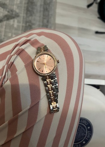 Pembe kadranlı tokalı kadın saati - Görsel 5