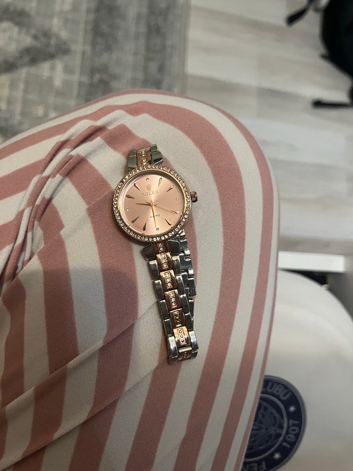 Pembe kadranlı tokalı kadın saati - Görsel 5